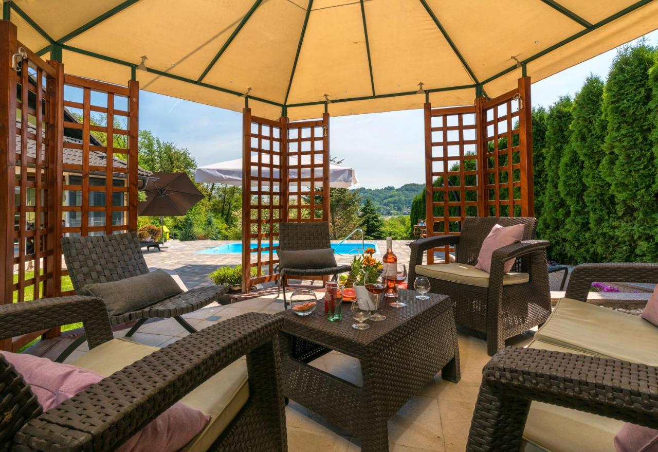 Villa Spa Magic Тухельске-Топлице Экстерьер фото
